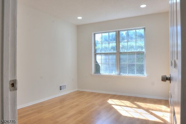 8 Amethyst Way 8, Franklin Twp., NJ 08823