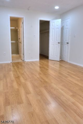 8 Amethyst Way 8, Franklin Twp., NJ 08823