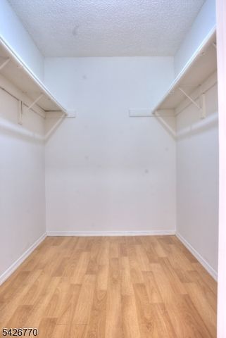 8 Amethyst Way 8, Franklin Twp., NJ 08823