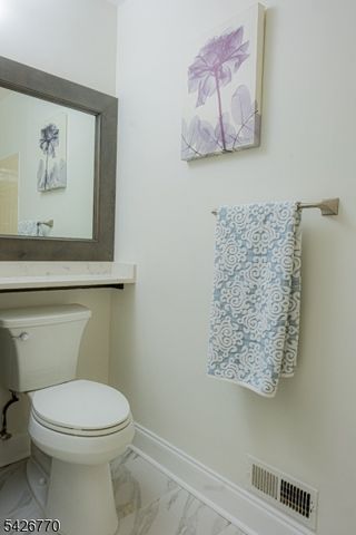 8 Amethyst Way 8, Franklin Twp., NJ 08823