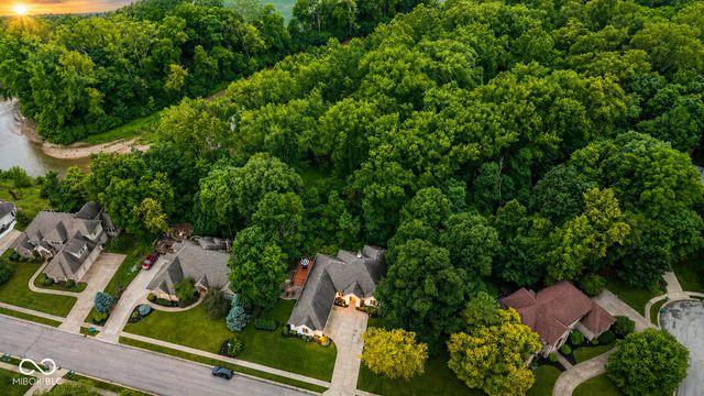 6012 Timberbend Drive, Avon, IN 46123