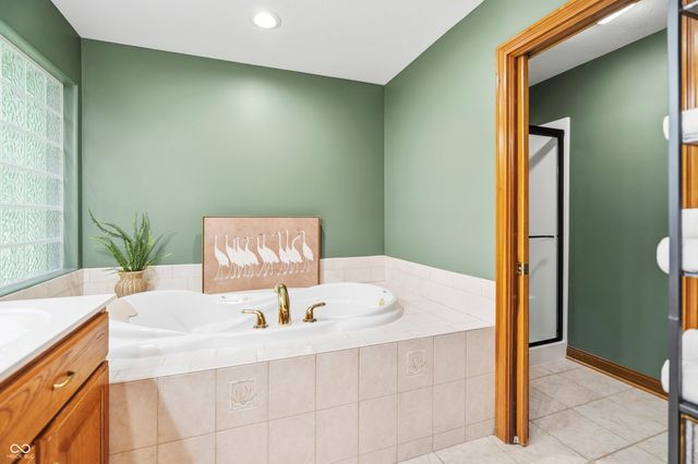 6012 Timberbend Drive, Avon, IN 46123
