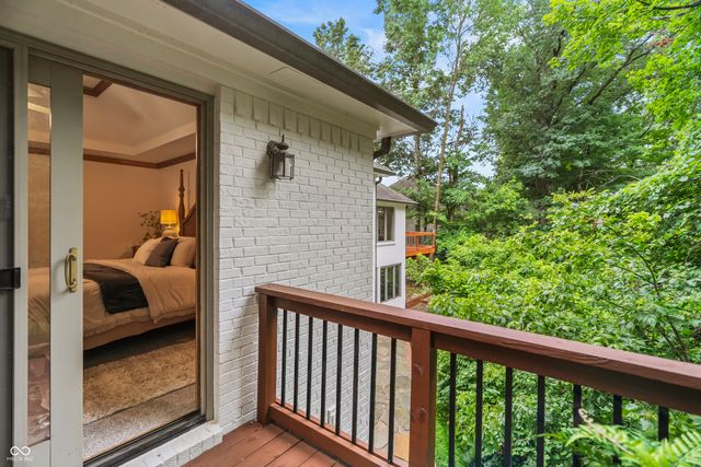 6012 Timberbend Drive, Avon, IN 46123