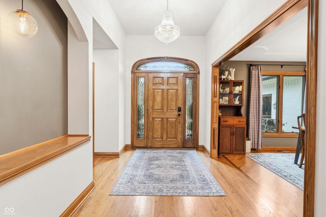 6012 Timberbend Drive, Avon, IN 46123