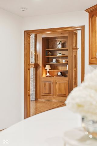 6012 Timberbend Drive, Avon, IN 46123