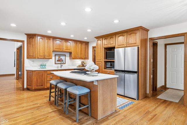 6012 Timberbend Drive, Avon, IN 46123