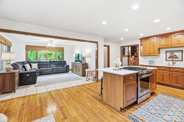 6012 Timberbend Drive, Avon, IN 46123