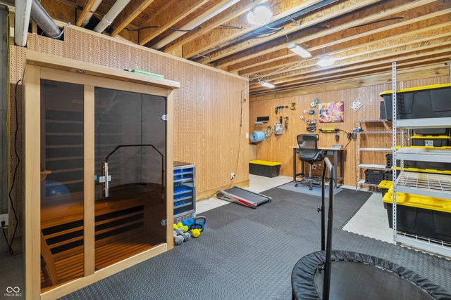 6012 Timberbend Drive, Avon, IN 46123