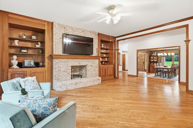 6012 Timberbend Drive, Avon, IN 46123