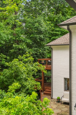 6012 Timberbend Drive, Avon, IN 46123