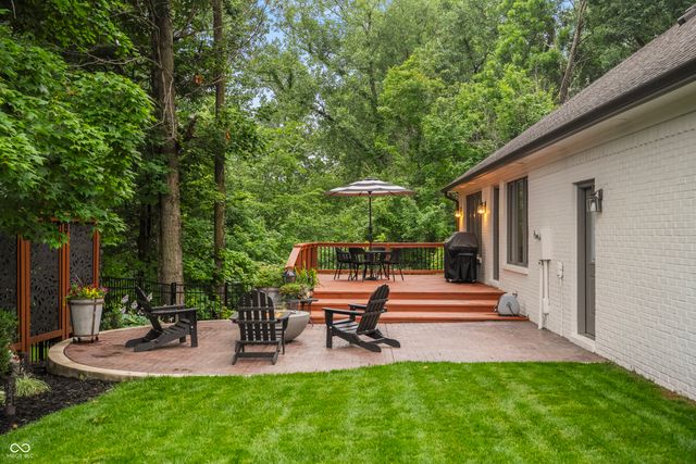 6012 Timberbend Drive, Avon, IN 46123