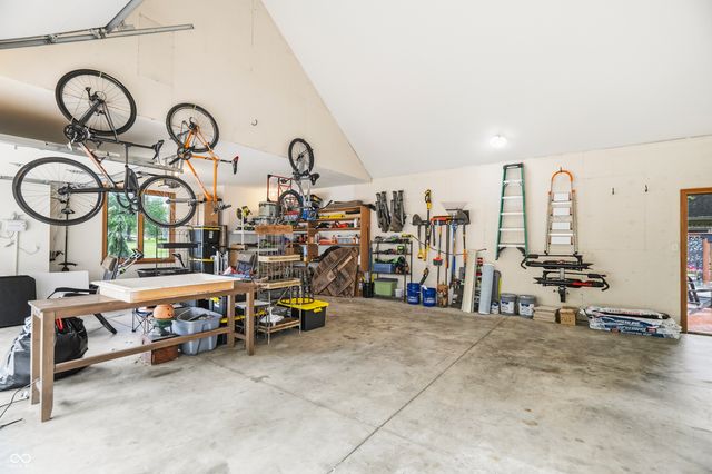 6012 Timberbend Drive, Avon, IN 46123