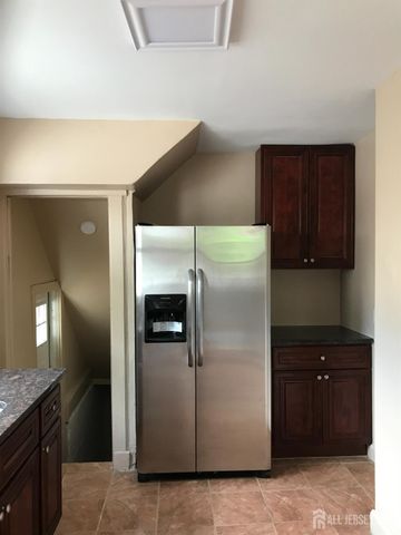 182 fulton Street, New Brunswick, NJ 08901