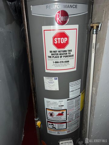 182 fulton Street, New Brunswick, NJ 08901