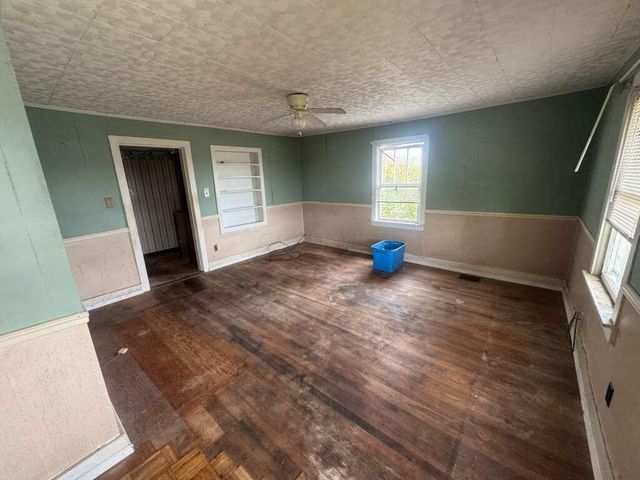 11266 State Route 56 E, Circleville, OH 43113