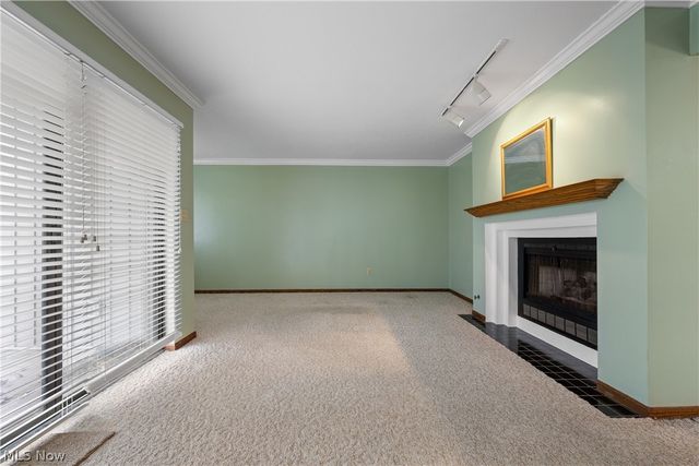 2141 Pinebrook Trail, Cuyahoga Falls, OH 44223