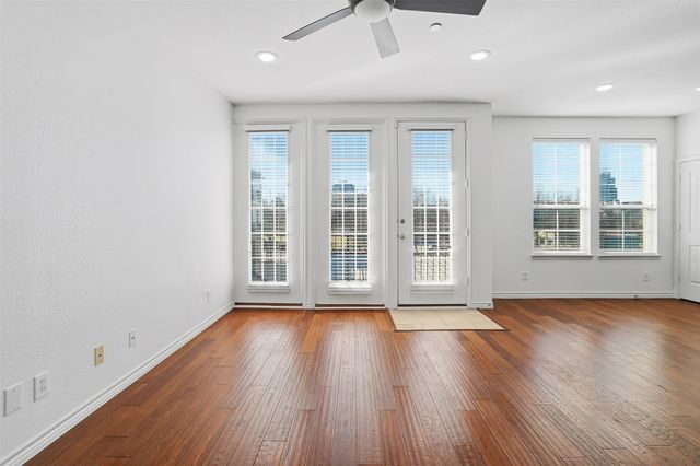 950 Henderson Street 1214, Fort Worth, TX 76102