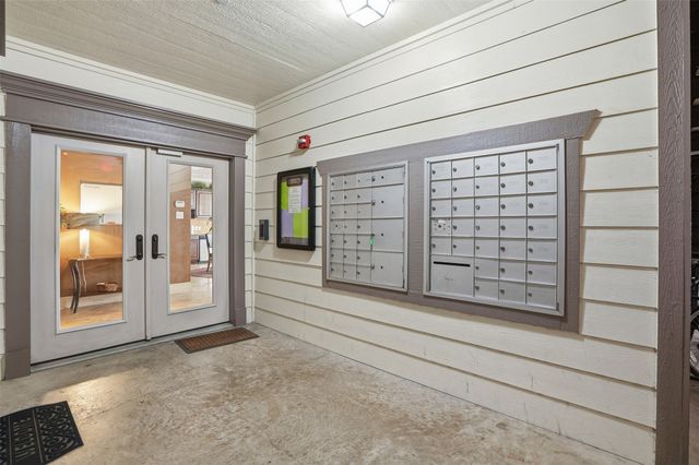 950 Henderson Street 1214, Fort Worth, TX 76102