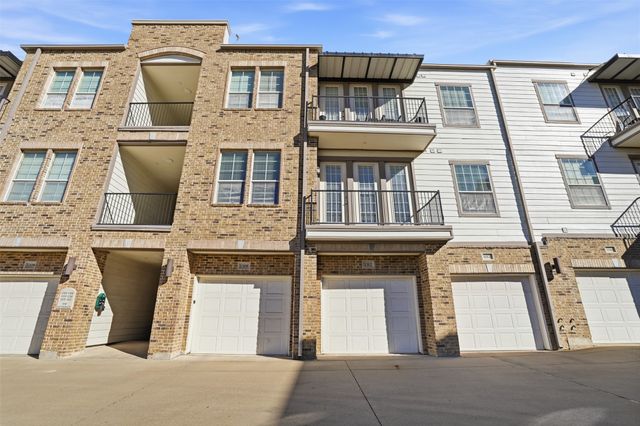 950 Henderson Street 1214, Fort Worth, TX 76102