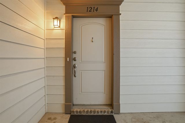 950 Henderson Street 1214, Fort Worth, TX 76102