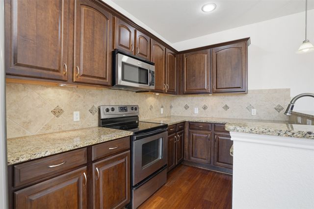 950 Henderson Street 1214, Fort Worth, TX 76102