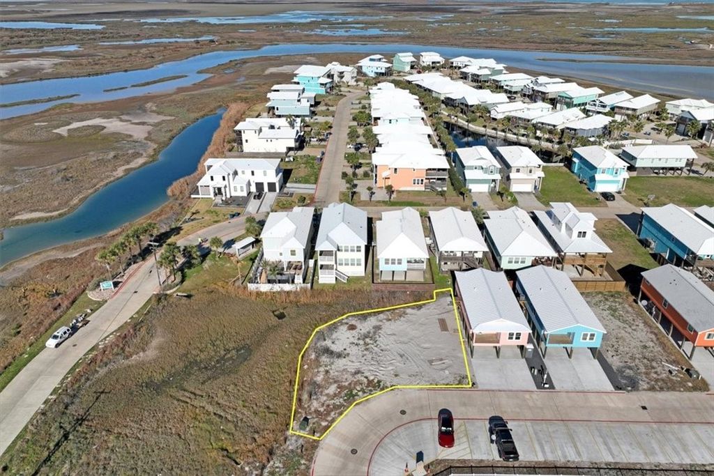 146 Flounder Dr, Port Aransas, TX 78373 — photo 2