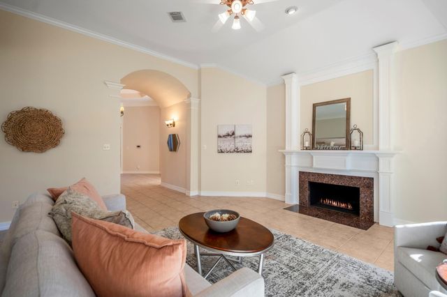 3014 Baywood Park Drive, Houston, TX 77068