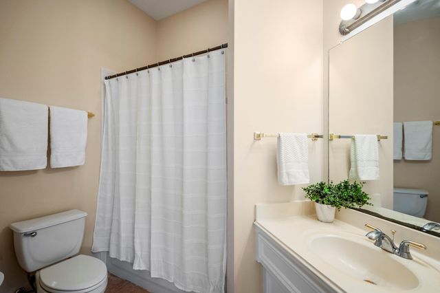 3014 Baywood Park Drive, Houston, TX 77068