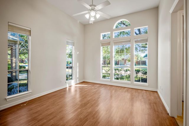 3014 Baywood Park Drive, Houston, TX 77068