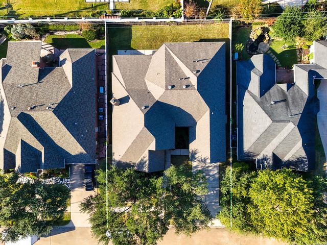 3014 Baywood Park Drive, Houston, TX 77068