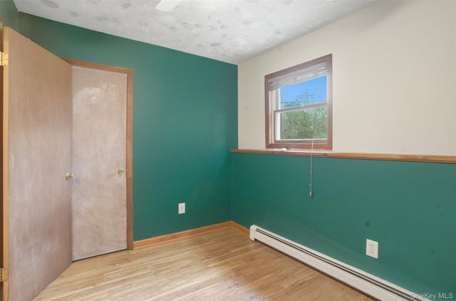 902 Albany Post Road, New Paltz, NY 12561