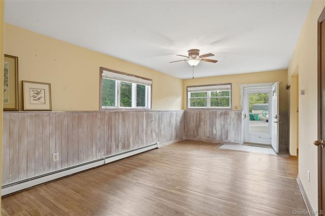 902 Albany Post Road, New Paltz, NY 12561