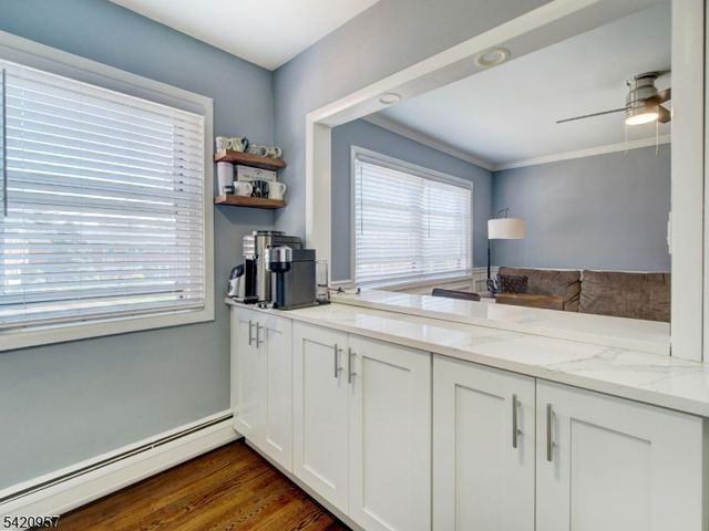 29 Knox Ter 1B, Wayne Twp., NJ 07470