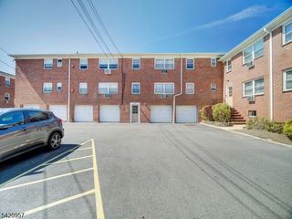 29 Knox Ter 1B, Wayne Twp., NJ 07470