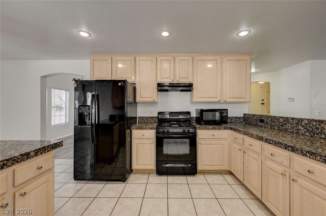 2742 Chokecherry Avenue, Henderson, NV 89074