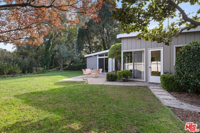 1260 S Euclid Avenue, Pasadena, CA 91106