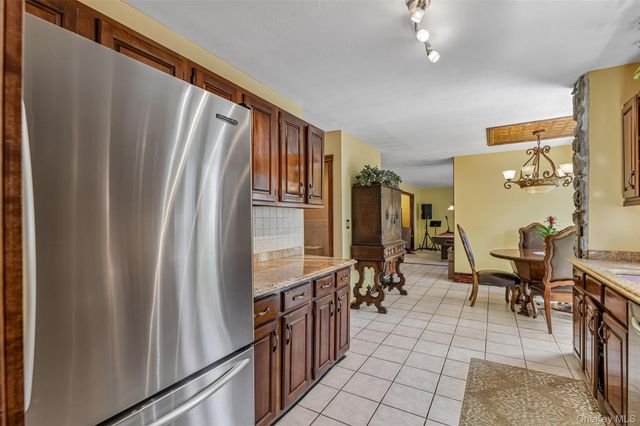 2 Deer Path, East Patchogue, NY 11772