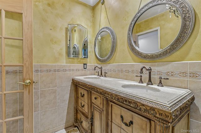 2 Deer Path, East Patchogue, NY 11772