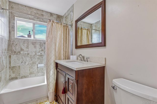 2 Deer Path, East Patchogue, NY 11772