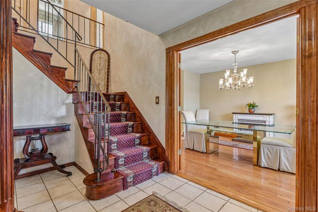 2 Deer Path, East Patchogue, NY 11772