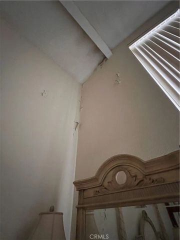 2733 N. Vista Knoll Road, Orange, CA 92867