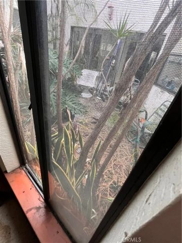 2733 N. Vista Knoll Road, Orange, CA 92867