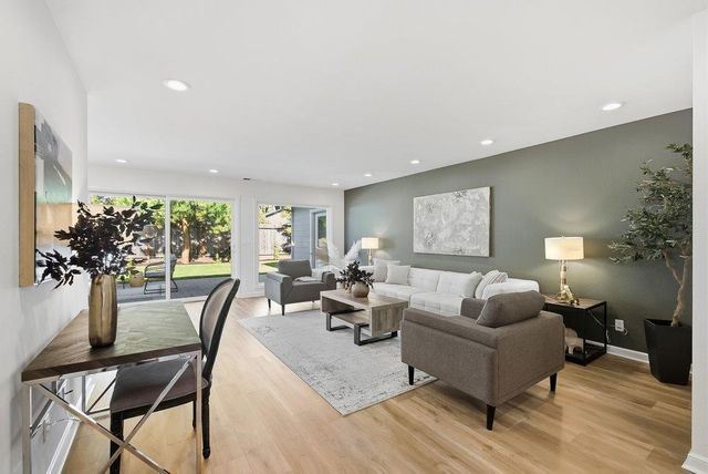 506 Mountain View Avenue, Belmont, CA 94002