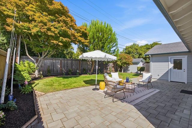 506 Mountain View Avenue, Belmont, CA 94002