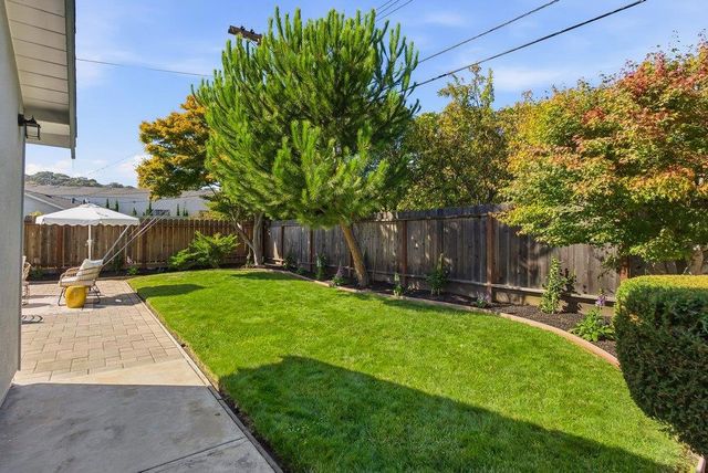 506 Mountain View Avenue, Belmont, CA 94002