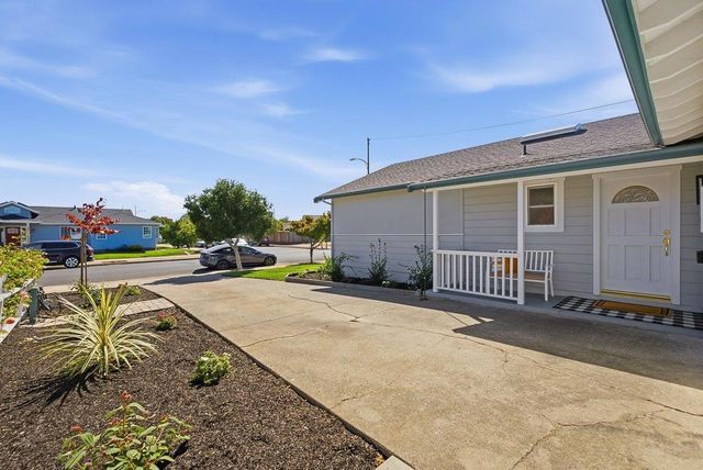 506 Mountain View Avenue, Belmont, CA 94002
