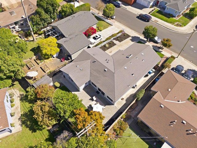 506 Mountain View Avenue, Belmont, CA 94002
