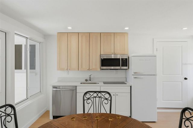 3600 1ST AVENUE S, St Petersburg, FL 33711