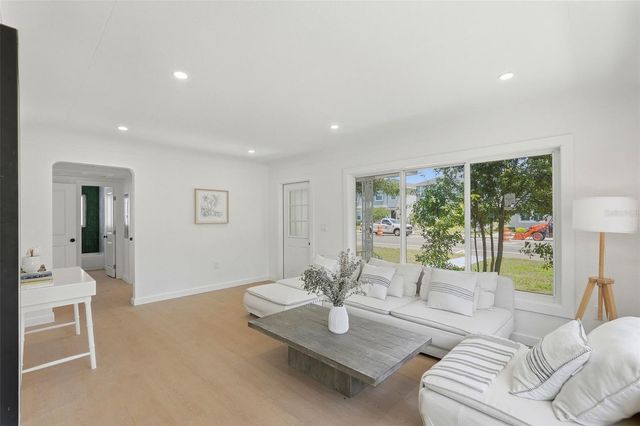 3600 1ST AVENUE S, St Petersburg, FL 33711