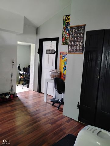 2508 N A Street, Elwood, IN 46036